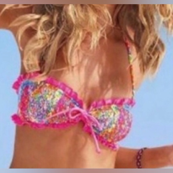 VICTORIA'S SECRET Pink Floral Ruffled Smocked bikini Top bandeau swimsuit M - Picture 5 of 13